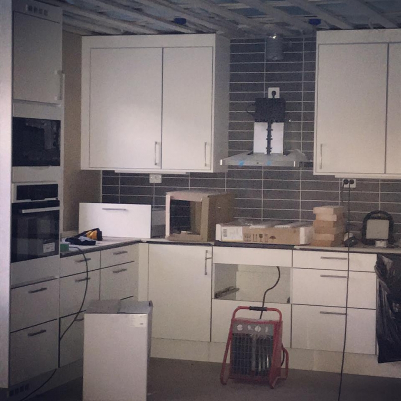 hus1 - Snöskottning, hus och förkylning