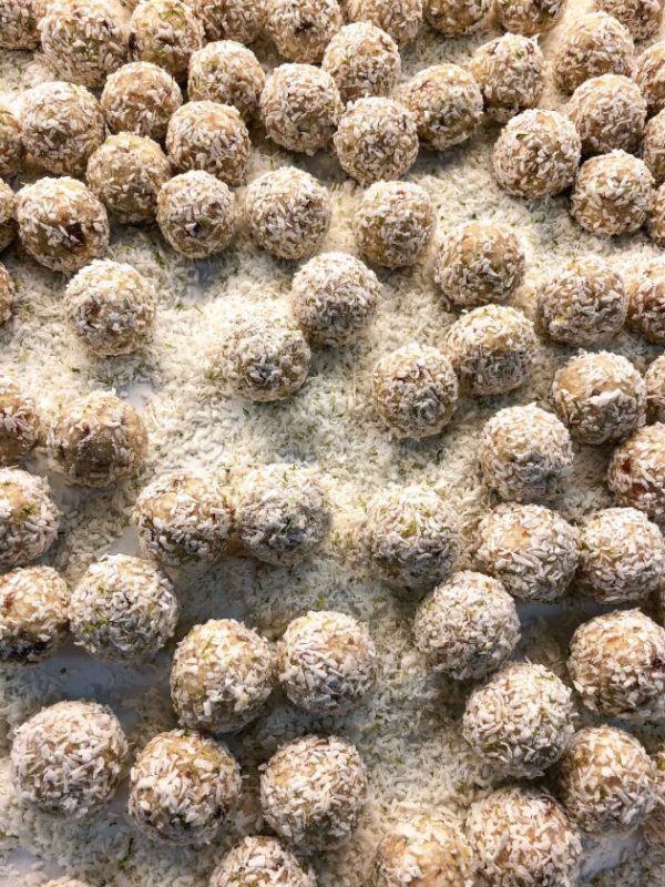 keylimepiebollar - Raw Key Lime Pie bollar