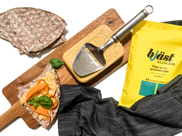 bjast2 - Vegansk ost med bjäst