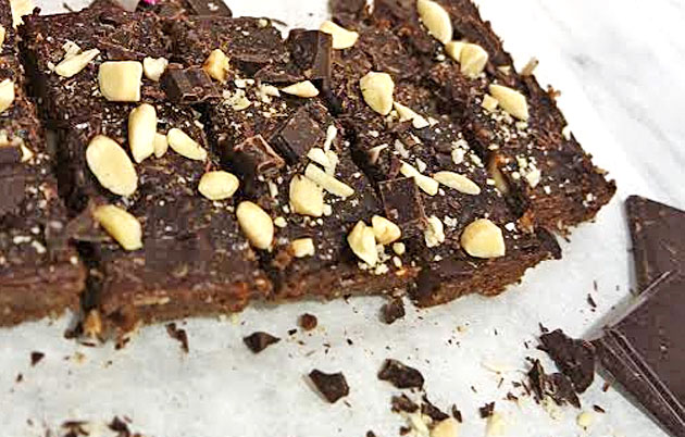 brownie_carbzone - Guide till sockerfritt julgodis med LowCarb choklad