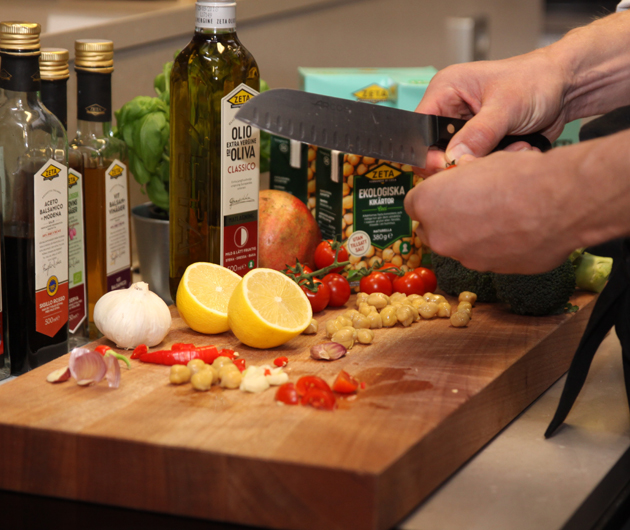 petter3-630x530 - Petter Menning: ”Jag bygger muskler med kikärtor och bönor”