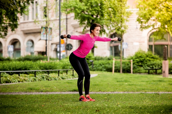 sites/default/files/Baksida axlar med rodd 2w_0.jpg