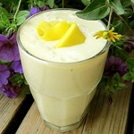 banansmoothie efter träning.jpeg sites/default/files/banansmoothie efter träning.jpeg