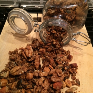 granola musli.jpeg sites/default/files/granola musli.jpeg