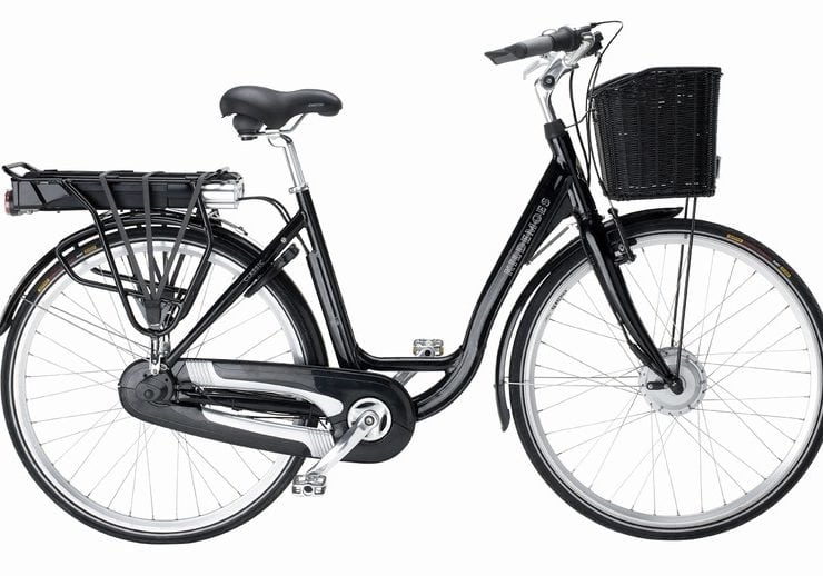 Cyklar till Paris för Barncancerfonden