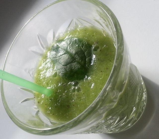 Recept: Grön vitamin drink med ingefära