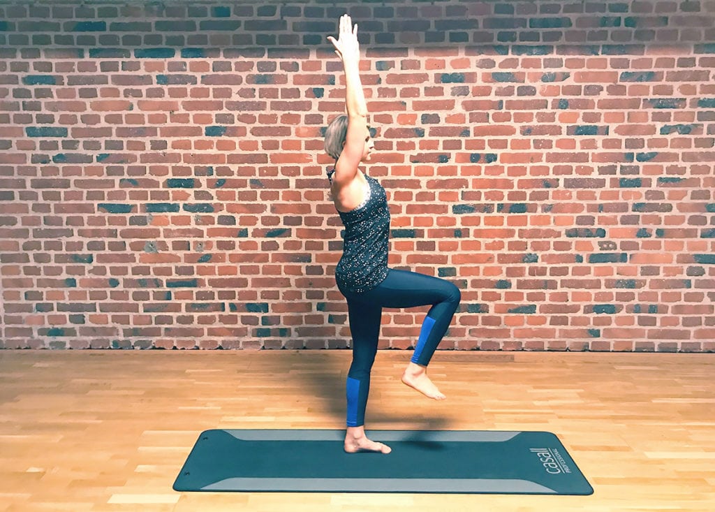 Veckans träningsprogram - 5 dynamiska yogaövningar