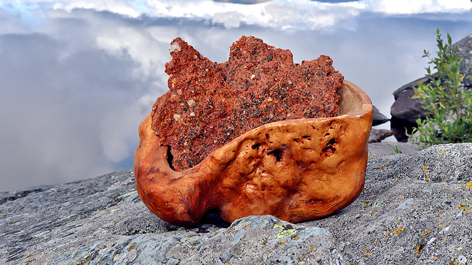 fröknäcke med nässlor