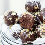 chokladbollar med avokado