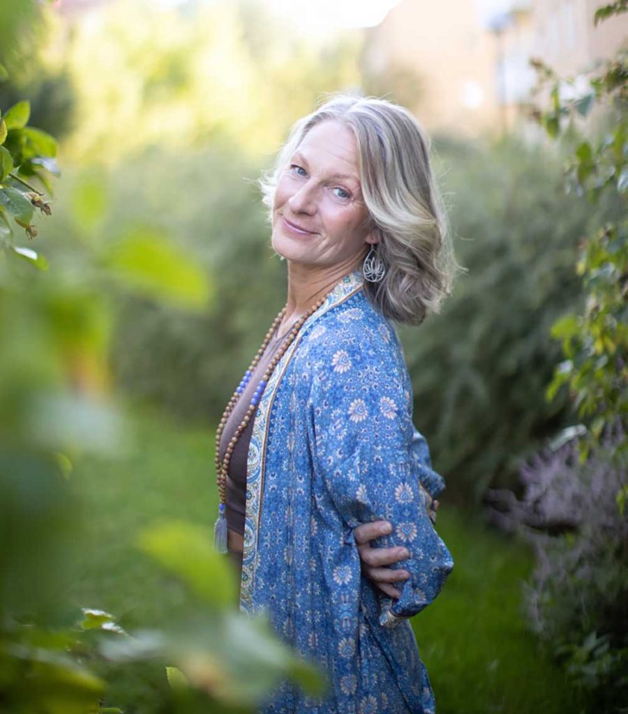 Ewa-Hagert-NY-900x1024 - yoga