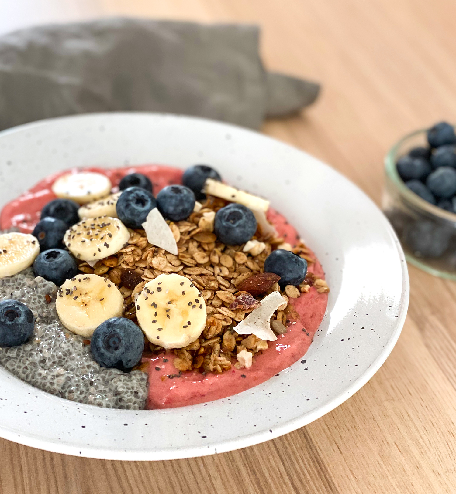 smoothiebowl4 - chiapudding