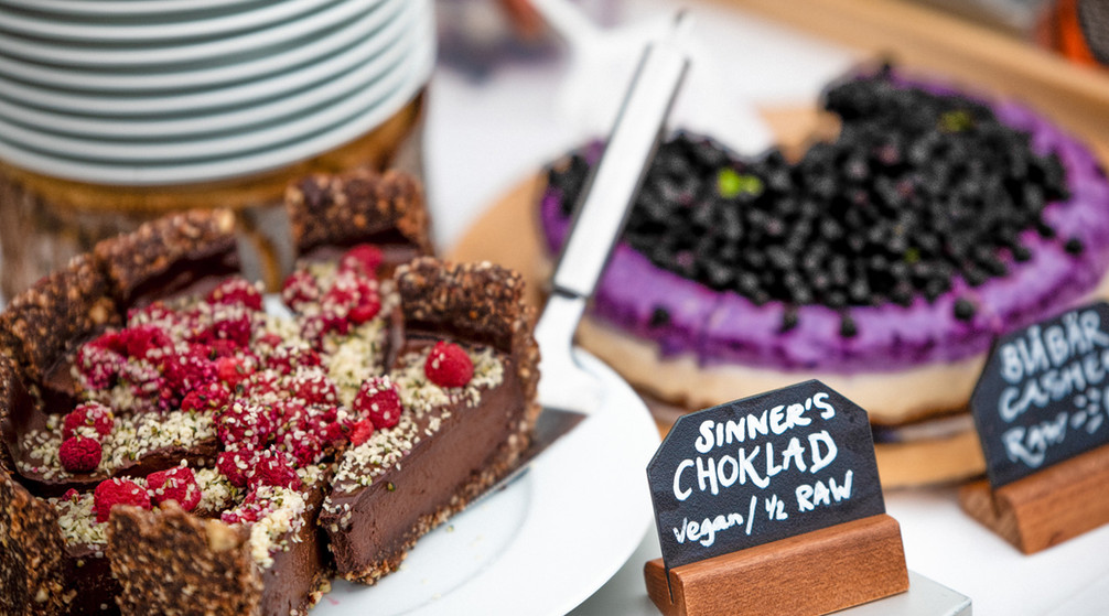 326252_e6fa47900f934686a73ccfbd2aa99886mv2 - yoga