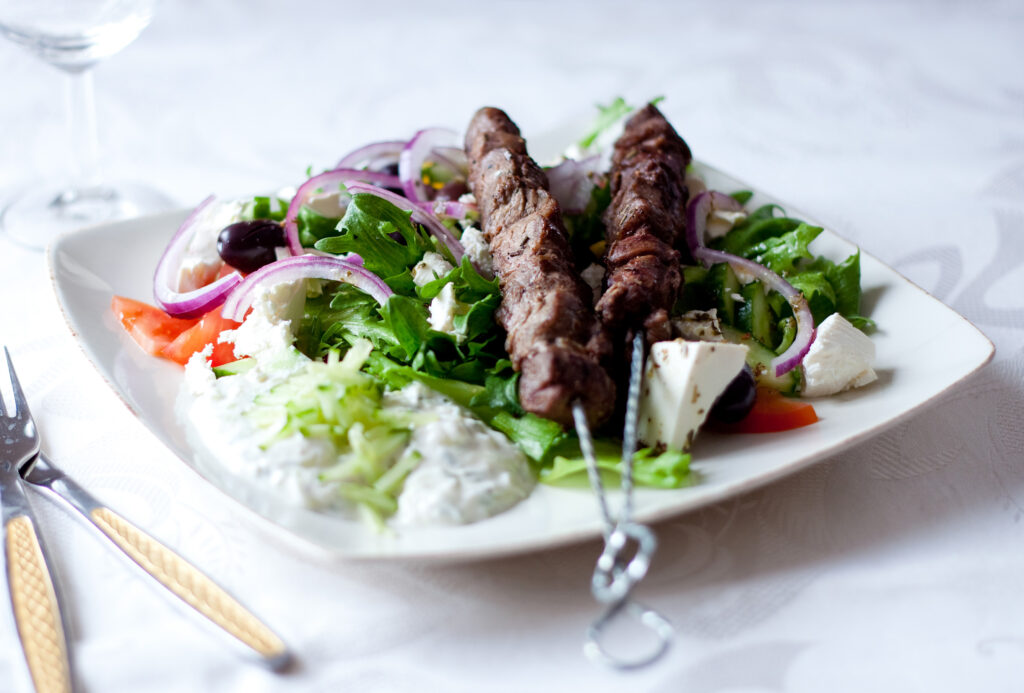 Grillspett-greksallad2-IMG_9588-1024x693 - näringsberäknade recept