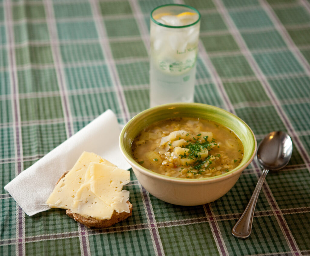 Potatis-purjosoppa-IMG_4104-1024x848 - näringsberäknade recept