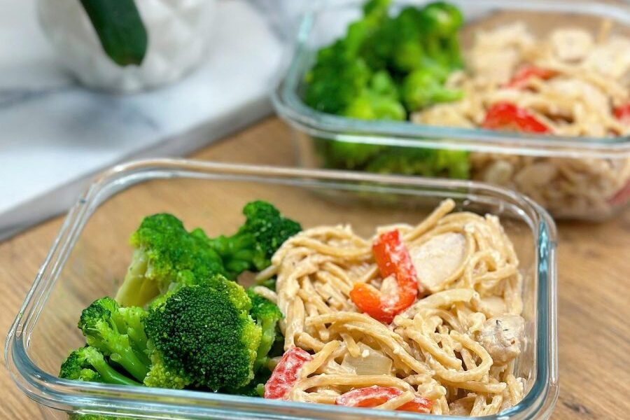 Krämig kyckling och pasta på nolltid