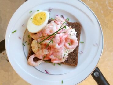 nyttig-lunch Snabb, god och nyttig räkmacka