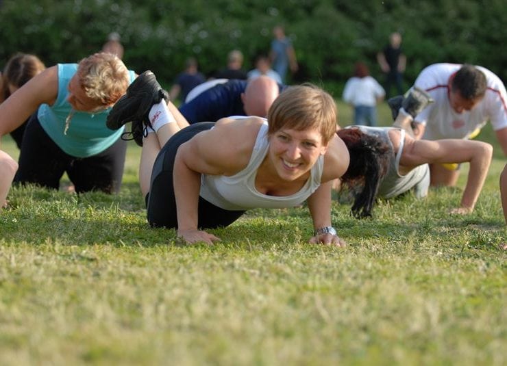 Träna gratis utomhus med Friskis&Svettis