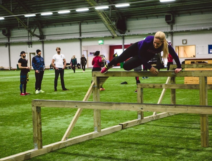 Testa på nya träningstrenden – Obstacle Training