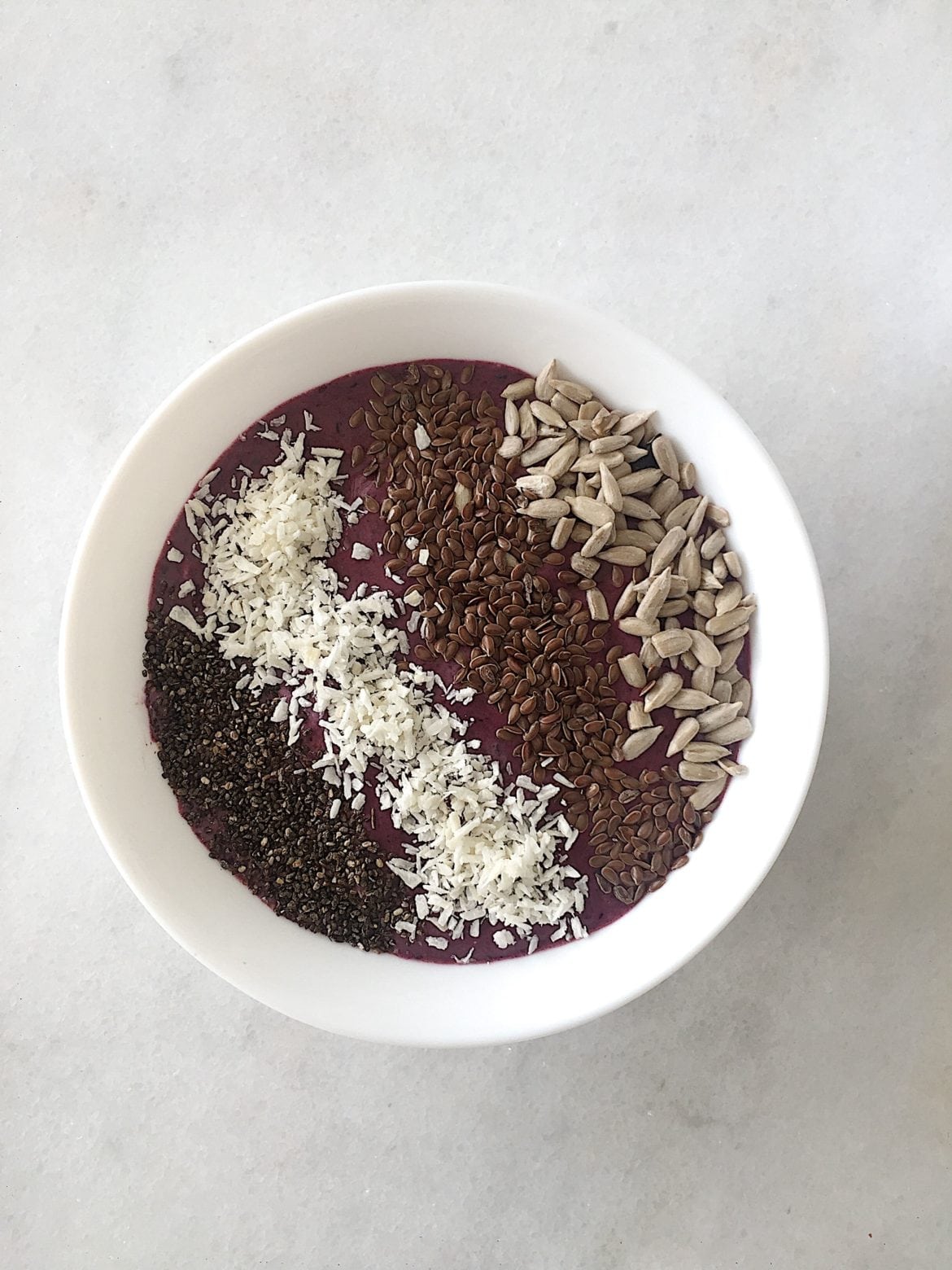 Smoothiebowl med blåbär