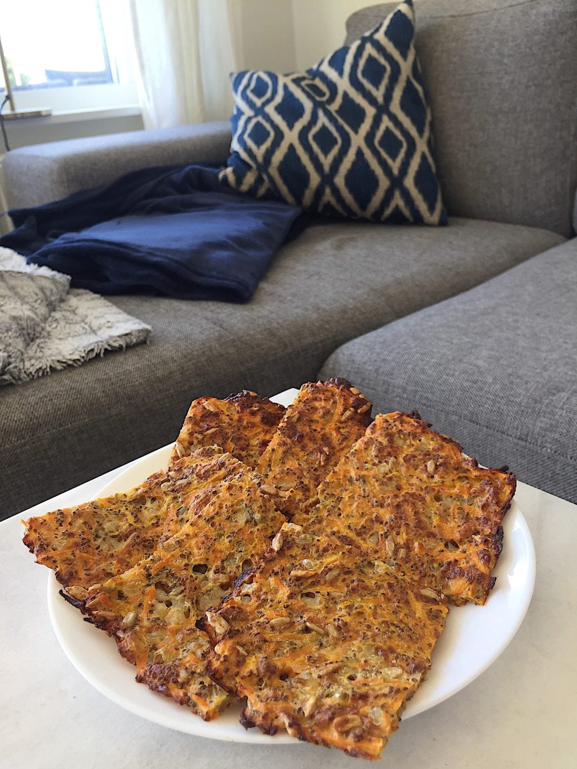 Bröd med keso och morötter