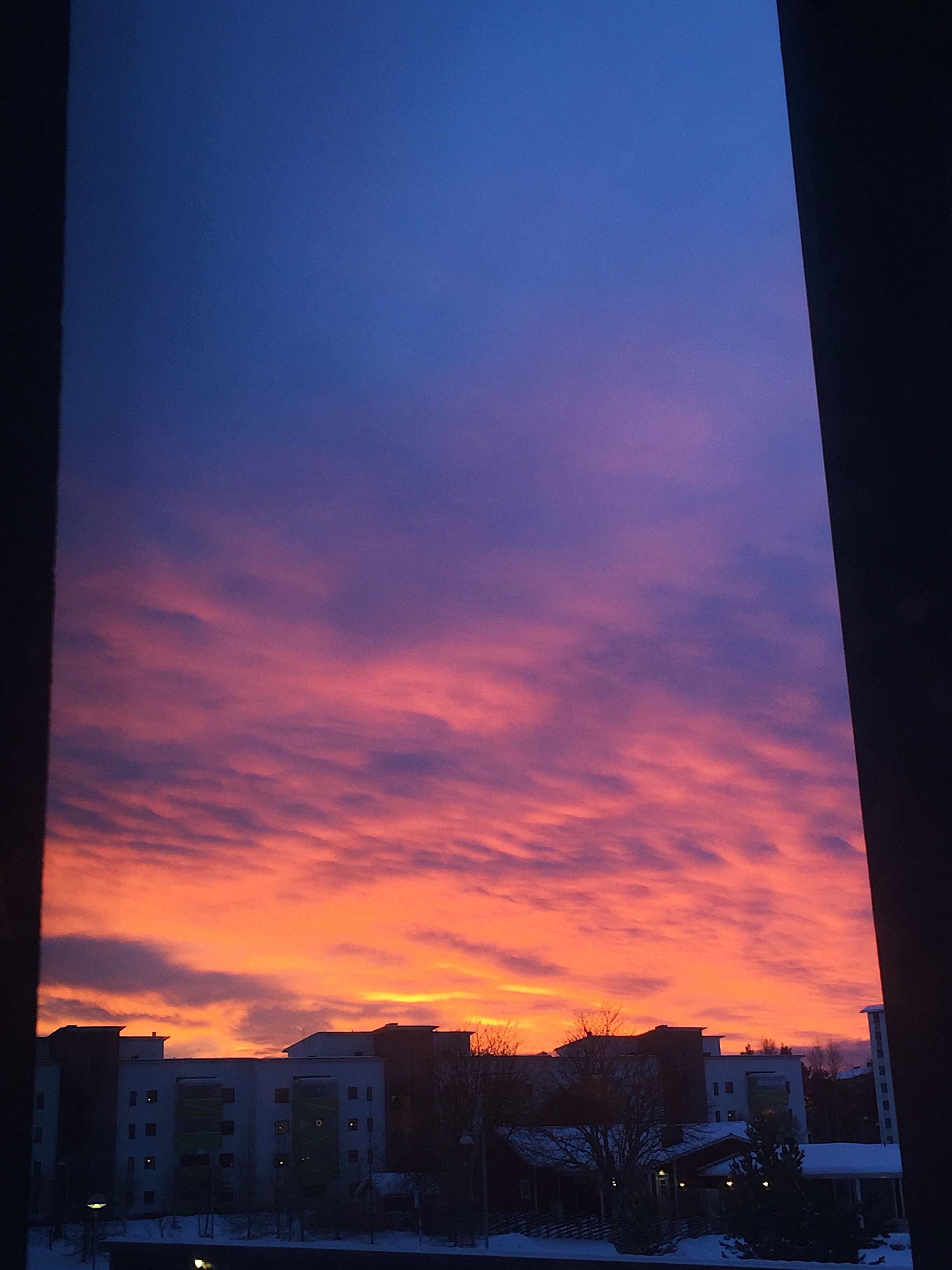 0a923a38-e63b-4ff1-b88c-d0ced774e0de - Blandat