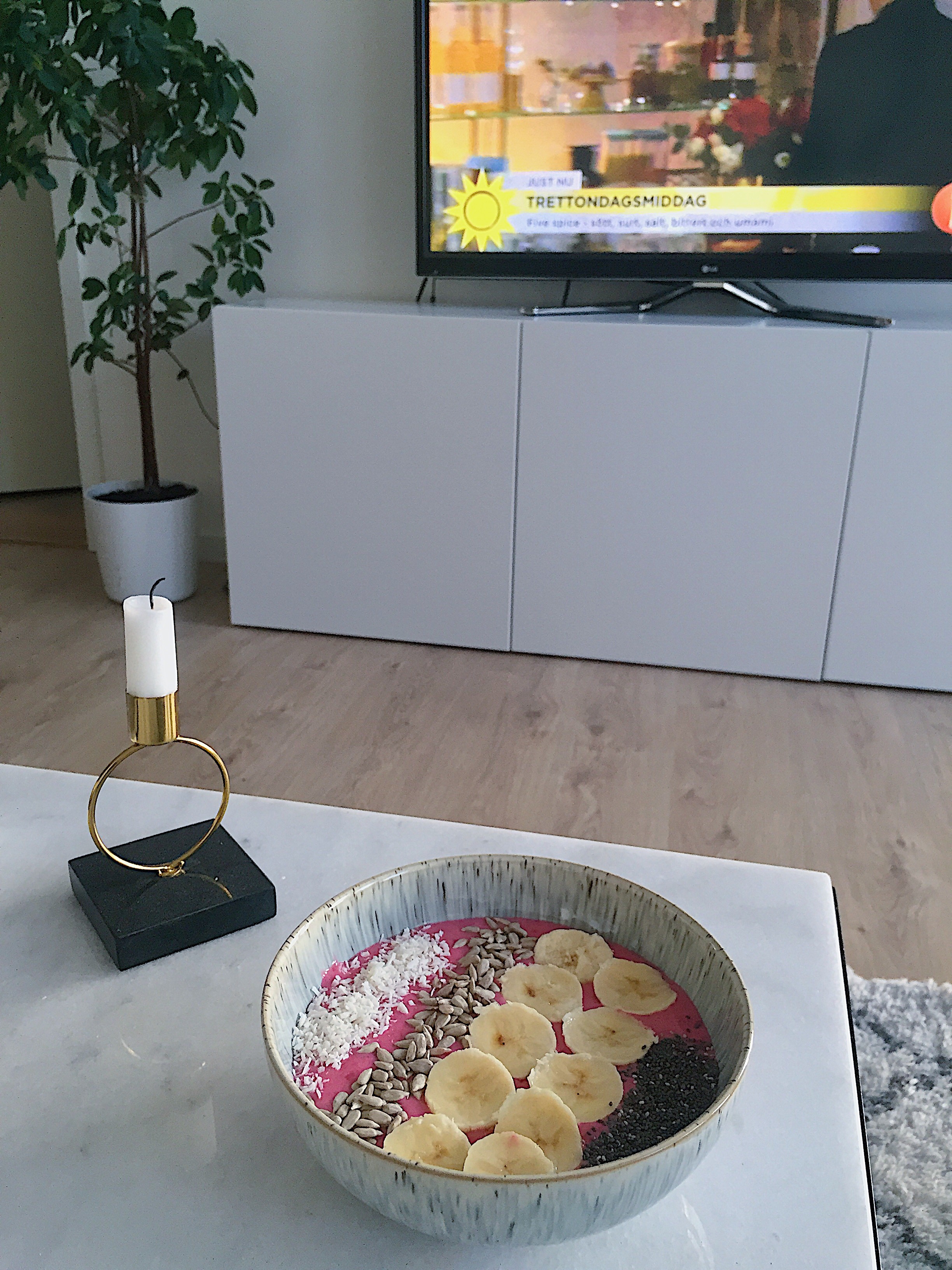 eeb1834d-c263-4ad5-968a-56ebc46b86b5-1 - Blandat