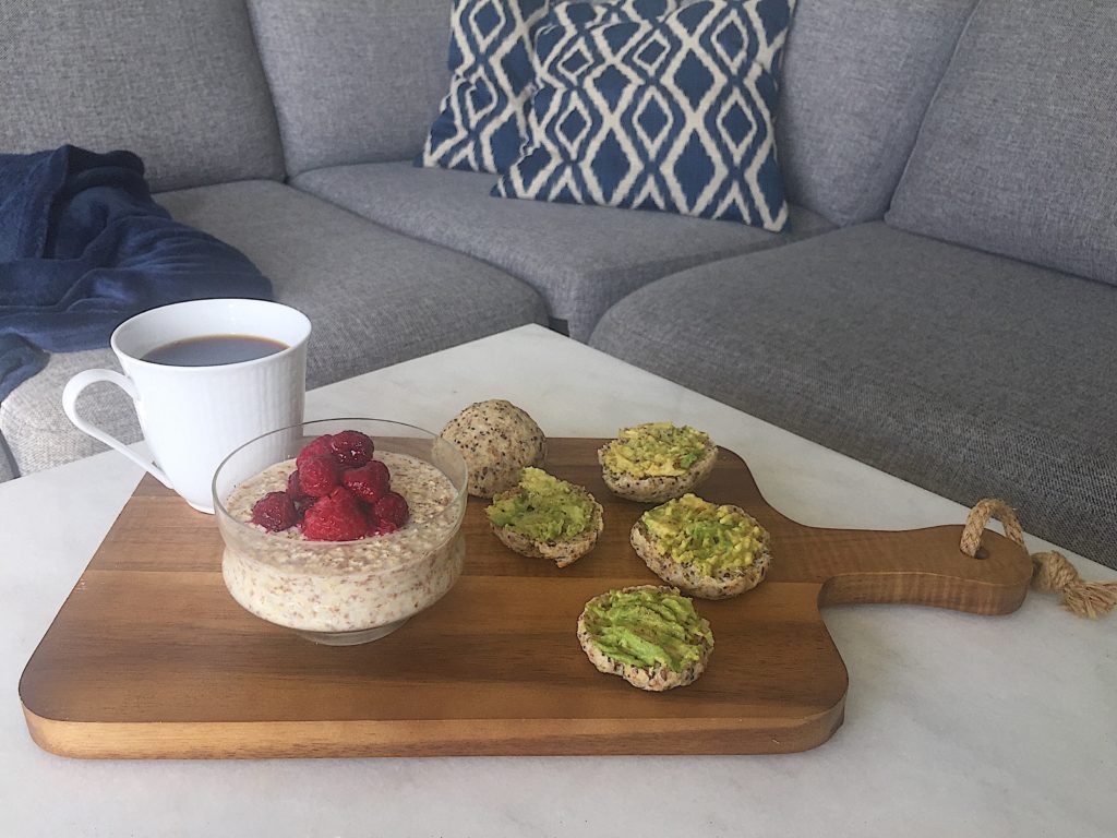 overnight oats och kvargbröd