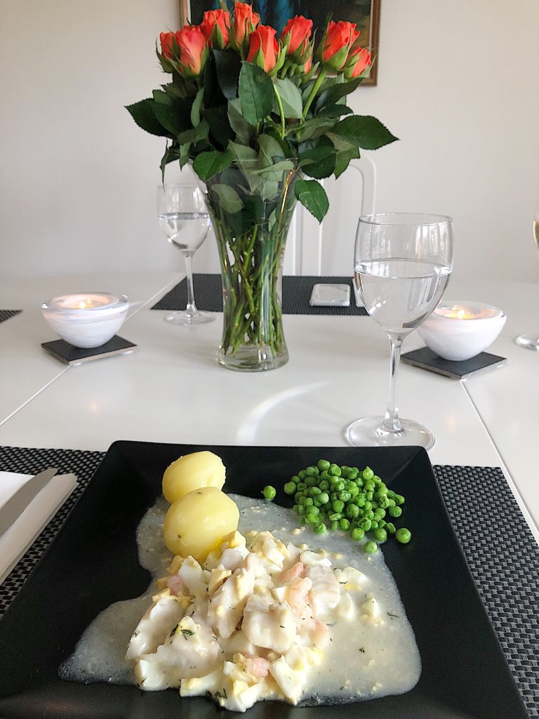 Tonfisk med äggsås