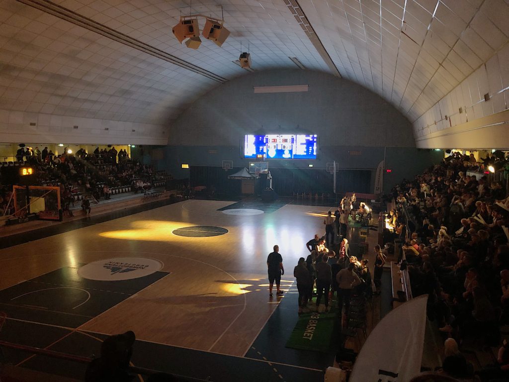 8 bilder - Basket Umeå
