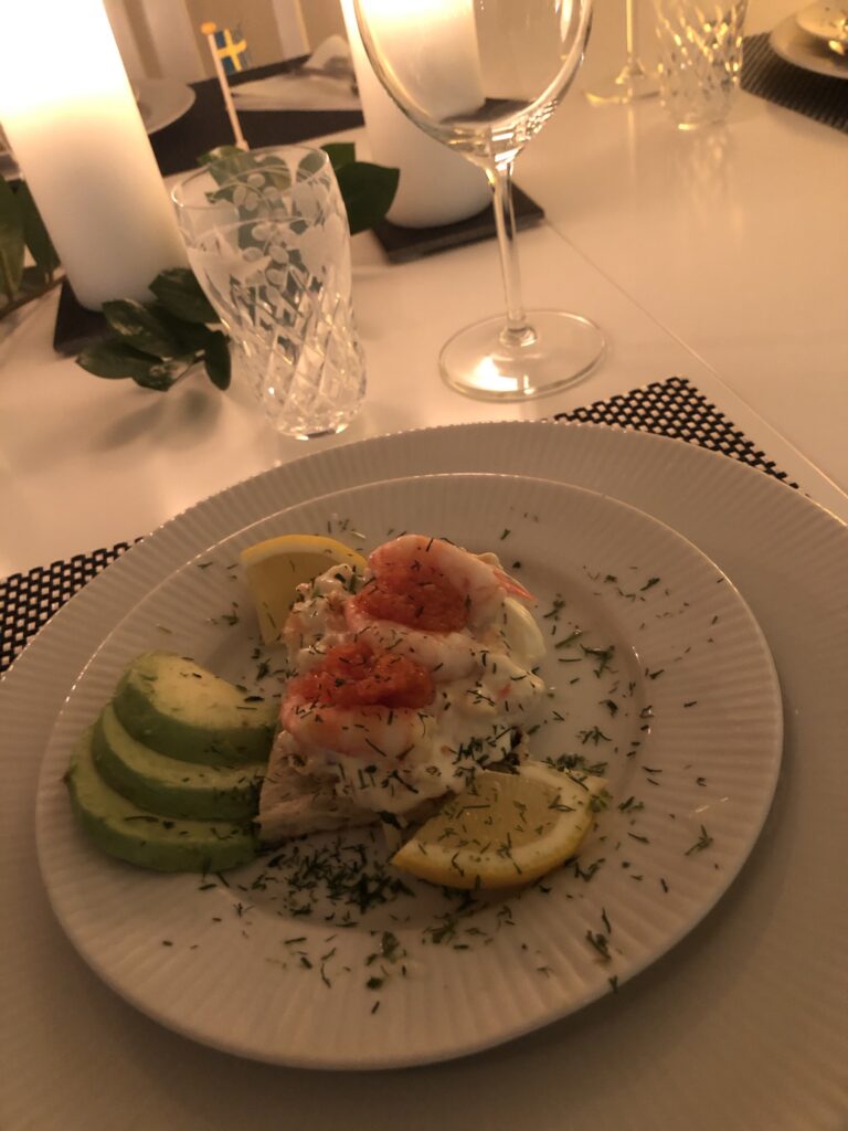 lrYvPE3gQOe2thBUdDzSTw-768x1024 - Halloumistroganoff