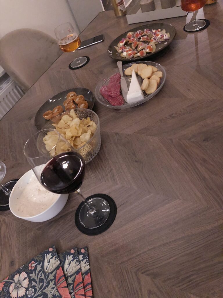 fullsizeoutput_635-768x1024 - bananscones