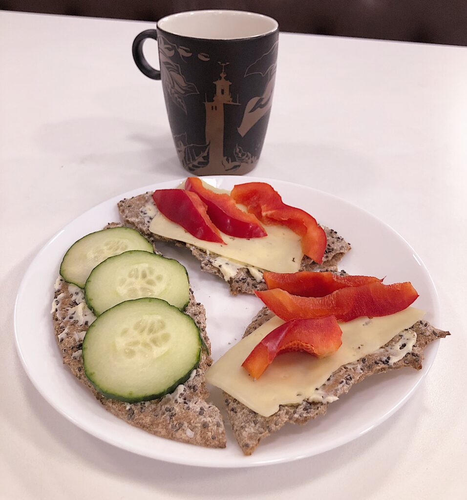 fullsizeoutput_650-956x1024 - bananscones