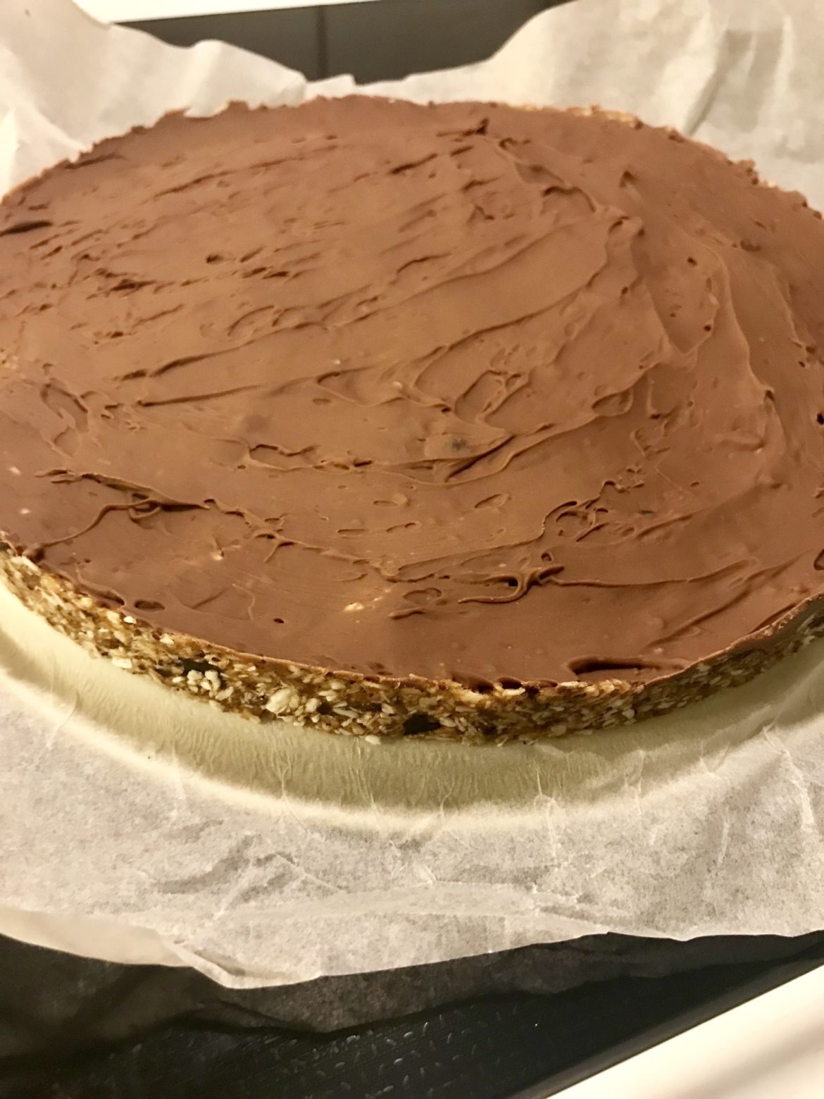 759FCC6A-ADE6-4636-BE12-9D942468BDF3 - Superenkel kokostårta med dadlar