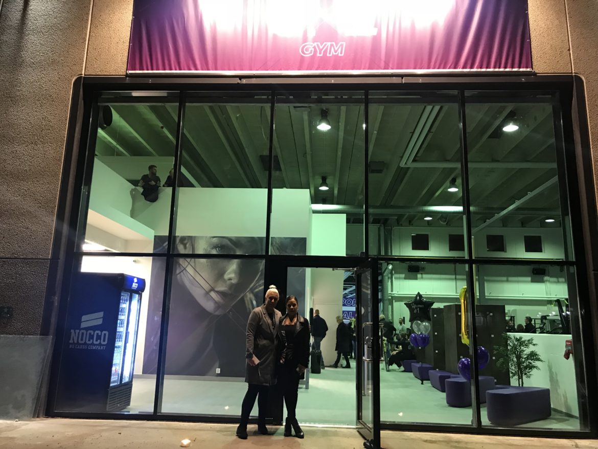 88863922-92C1-450A-B5CC-6E0FFECAB11E - På VIP öppning av Number One Gym