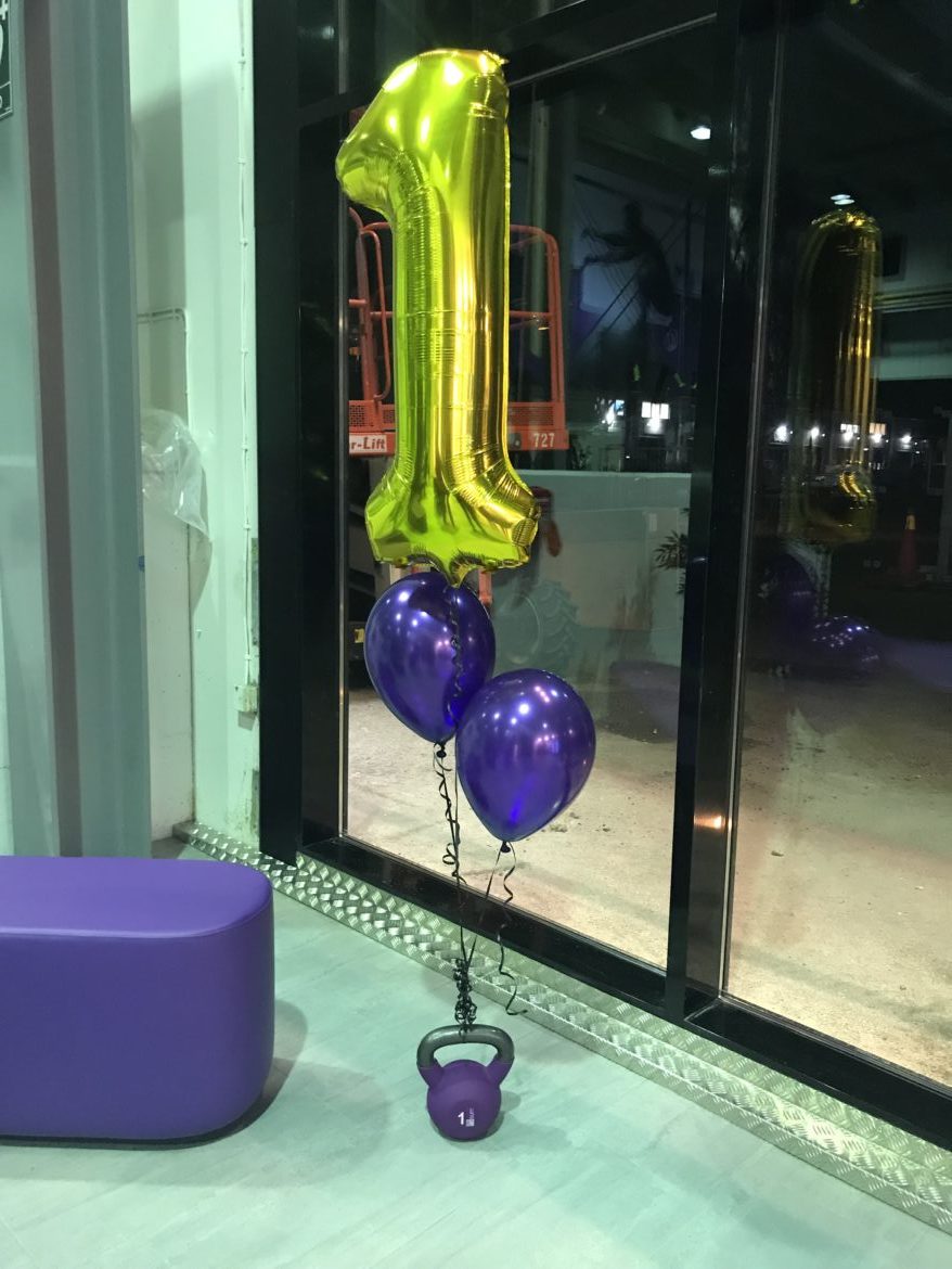 CFA8C361-3A3C-46FD-929B-997BAC47853E-e1541347514388 - På VIP öppning av Number One Gym