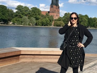 ADBBD664-75E8-4EF7-8695-CB2F04FDD82B