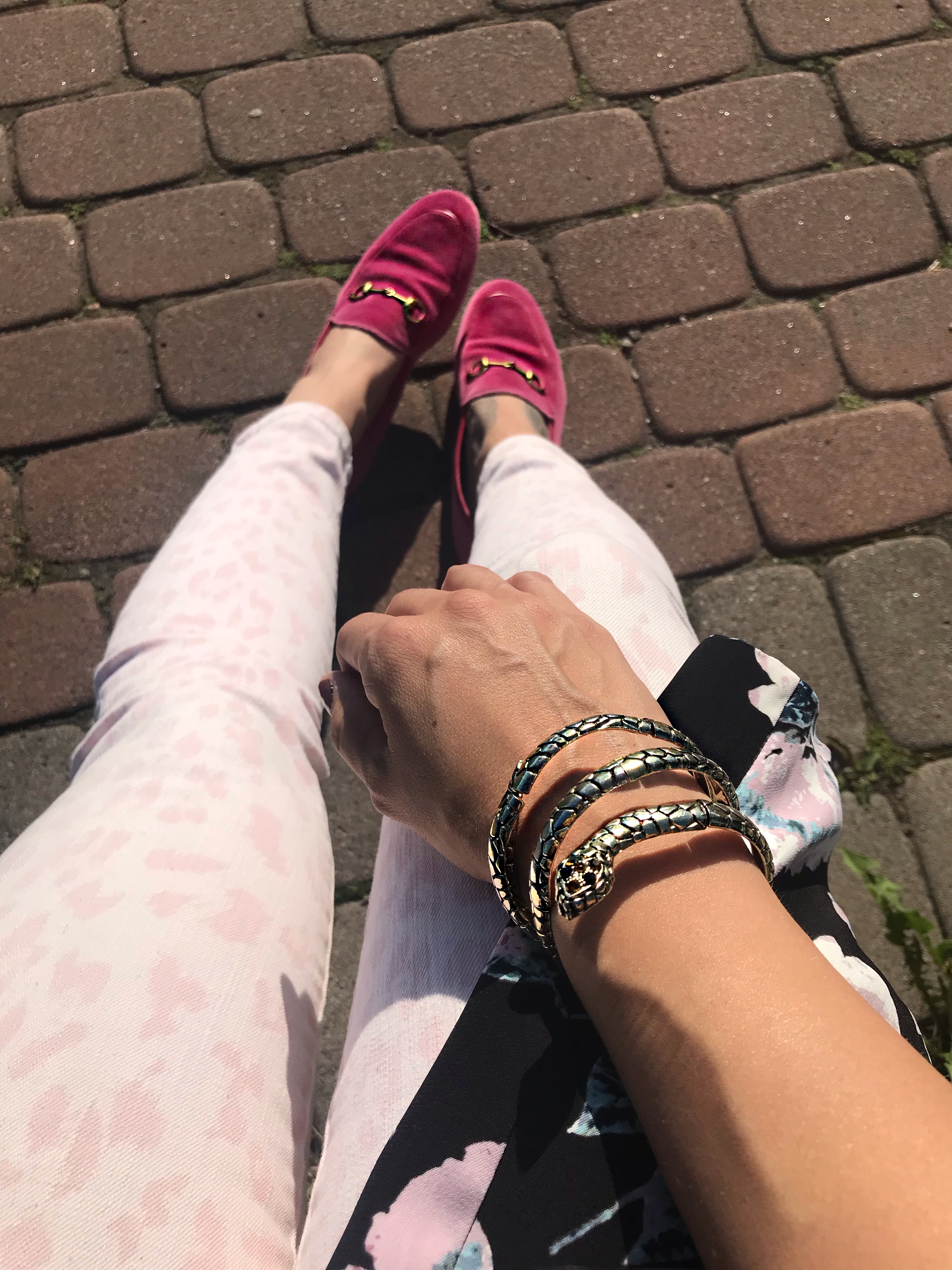 CC4BAE52-EEC7-429B-82C7-DDCD3BDA4CE6 - Mode