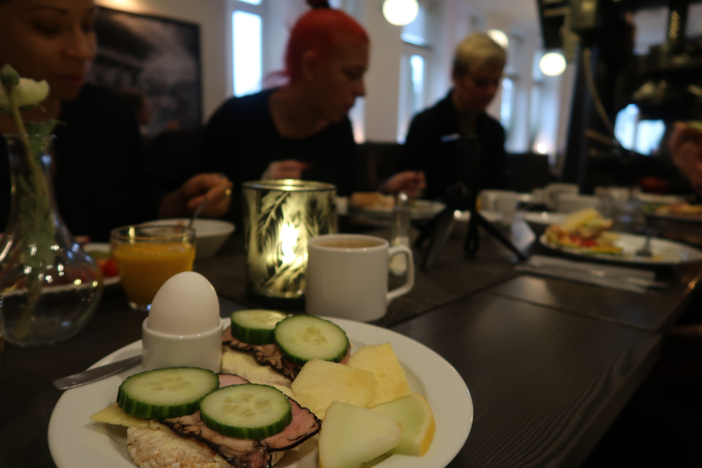 IMG_4376 - Söndagsfrukost och bloggjobb