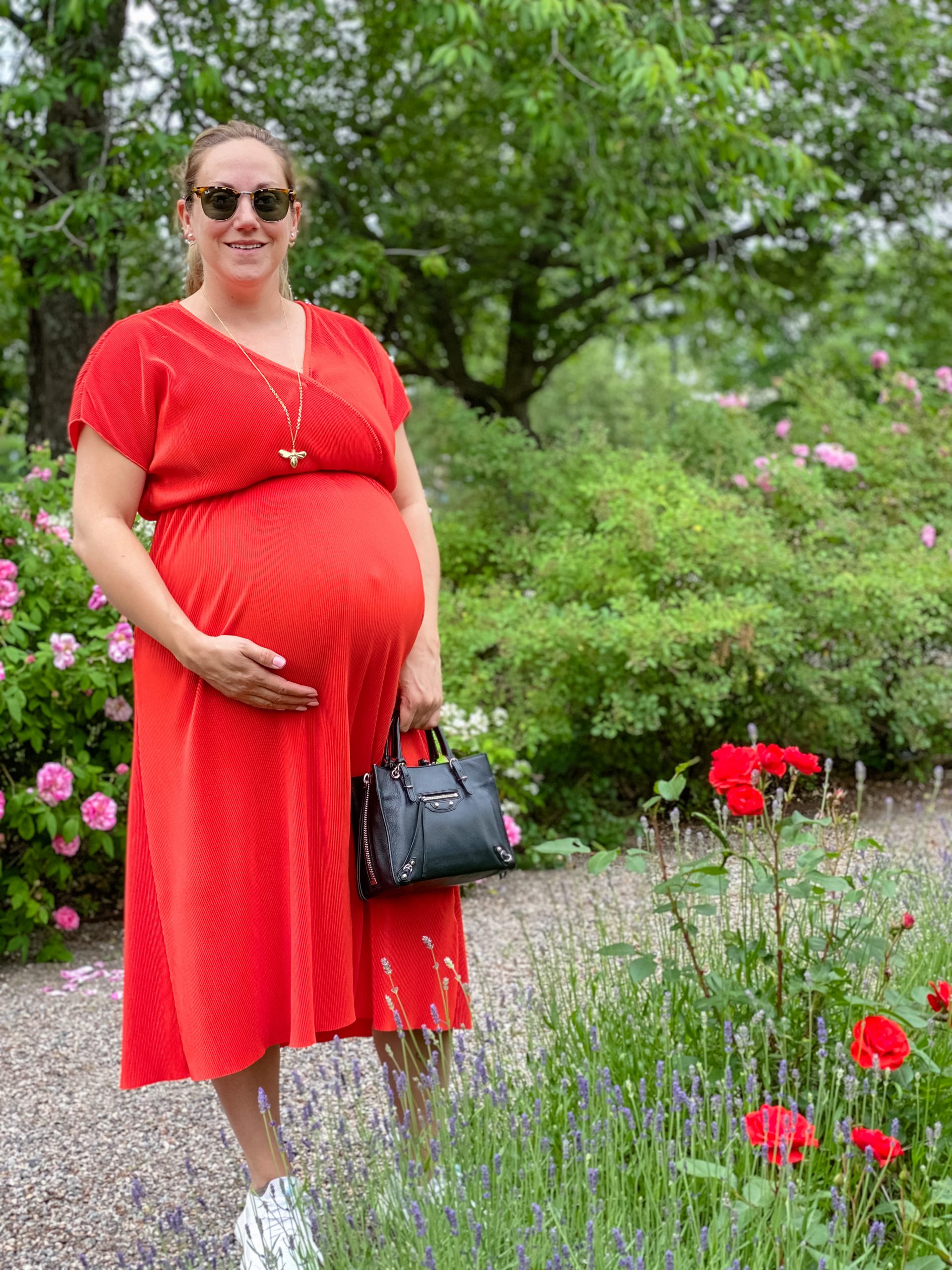 11D1624F-D17B-47FE-874E-593FA559EEDB-scaled - Gravid