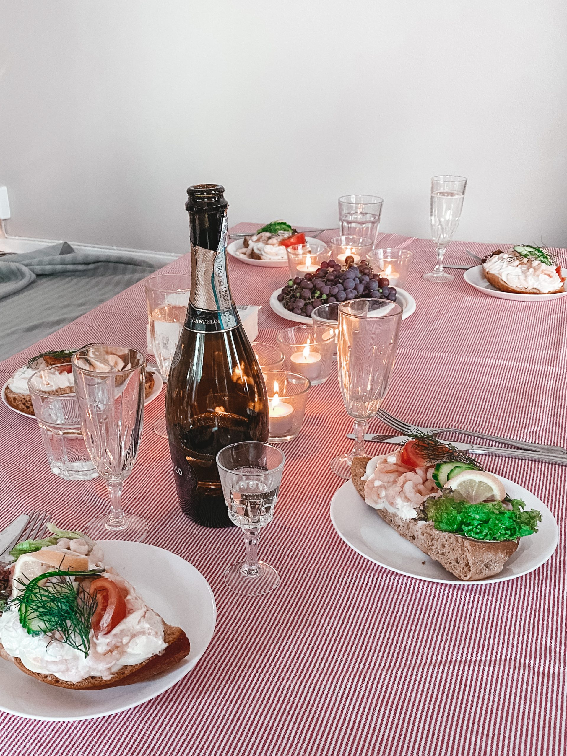 5C390327-65F8-43F6-A8CD-85BDE533AF24-scaled - Prosecco pilates