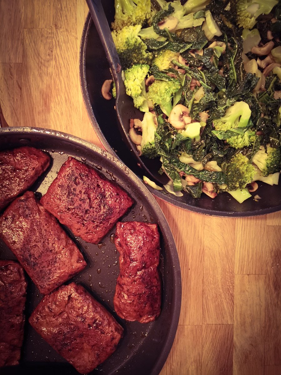 psx_20181204_0820446192516925779280577 - Grönt och skönt middagstips! Varm broccolisallad