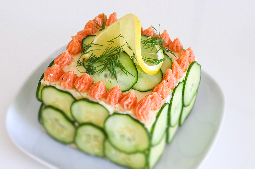 Vegansk smörgåstårta à la Skagen