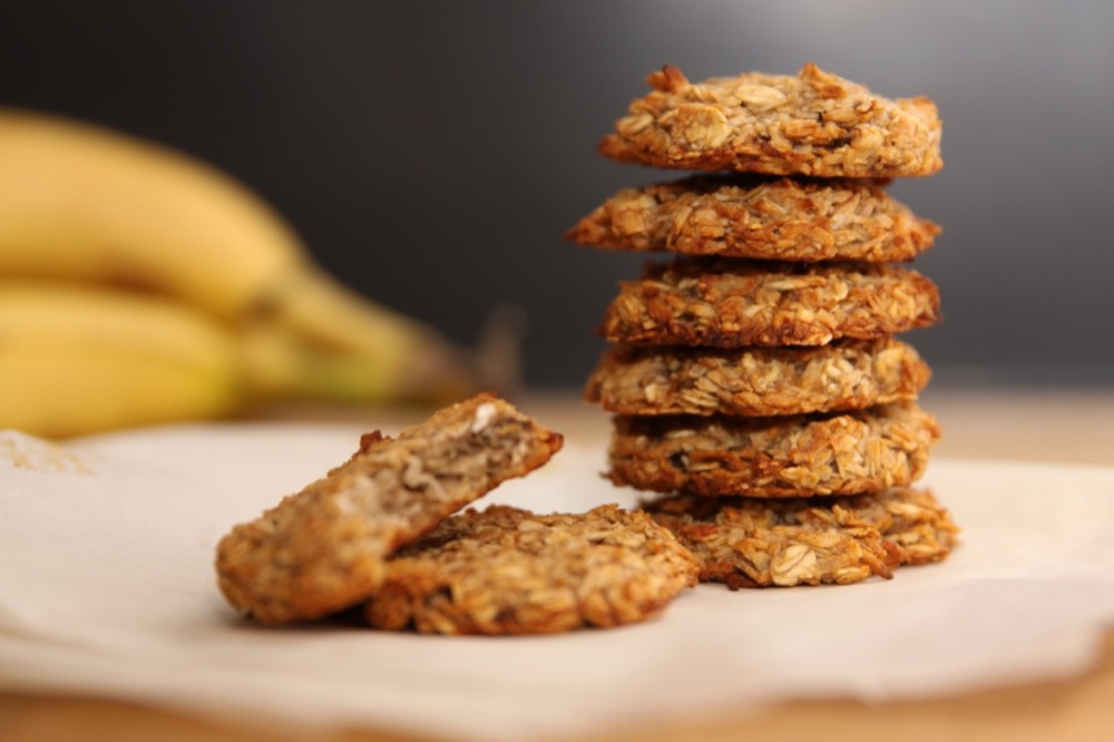 2FE3AC21-D830-4E25-9DAC-EF0E92578876_1_105_c - Banankakor utan tillsatt socker – veganskt och glutenfritt recept