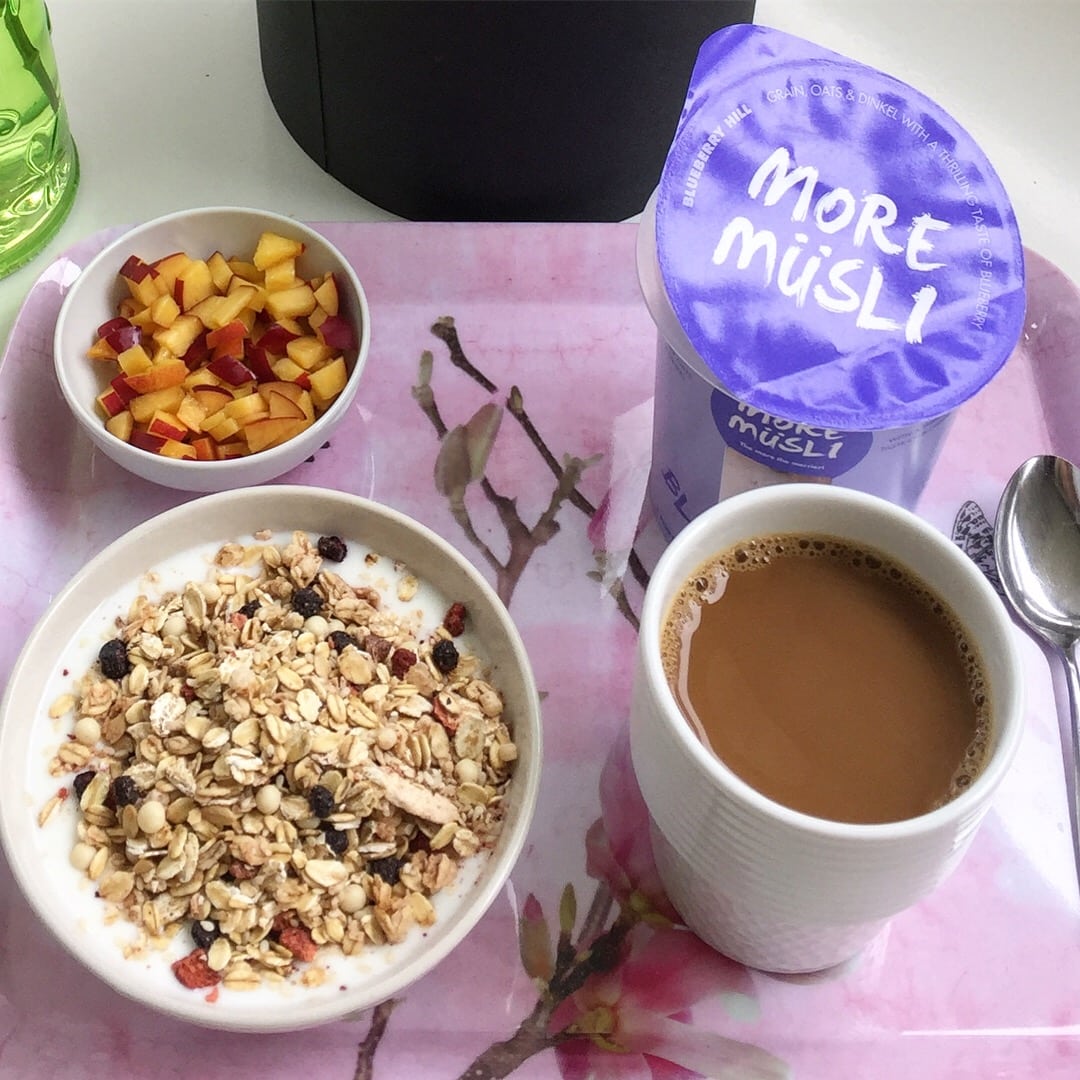 More müsli breakfast