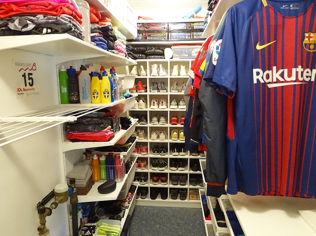 Walk-in-closet för träningskläder