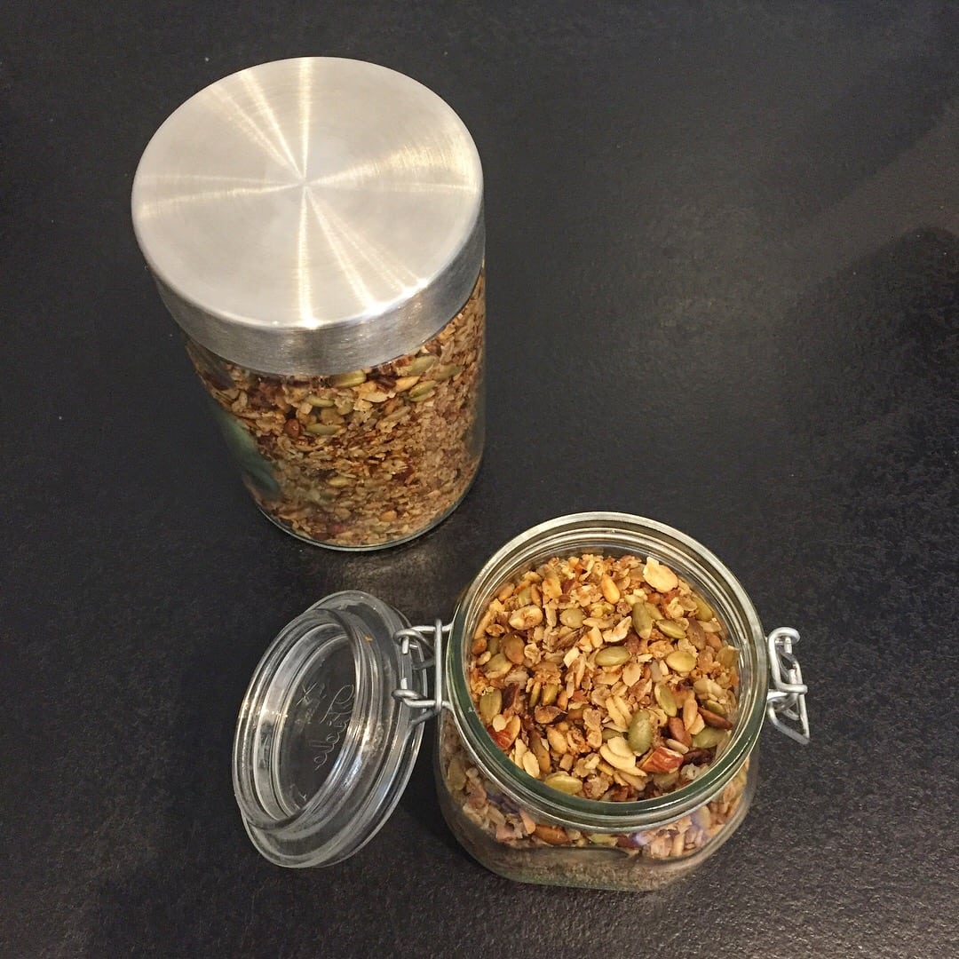 Egengjord rostad müsli