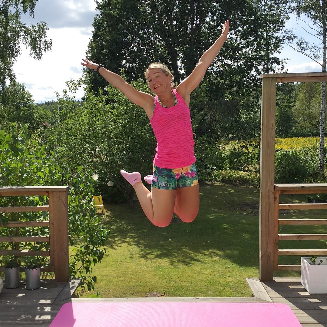 Fredagshopp och styrkeövningar på altanen