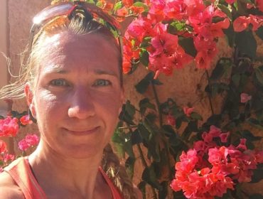 CF65C52E-045D-448A-A18F-8F0385FE5AC7