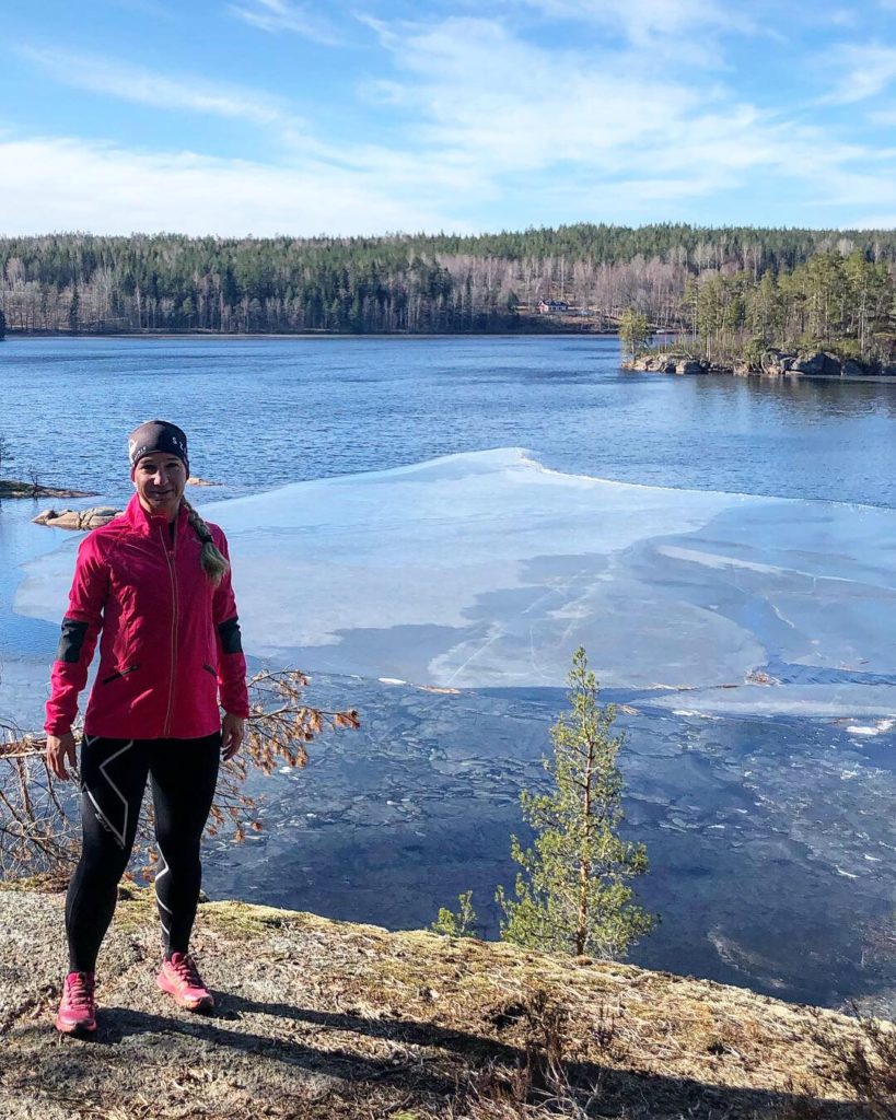 2E192E08-8382-46BA-8D41-96F4821253E3-819x1024 - Ågelsjön runt