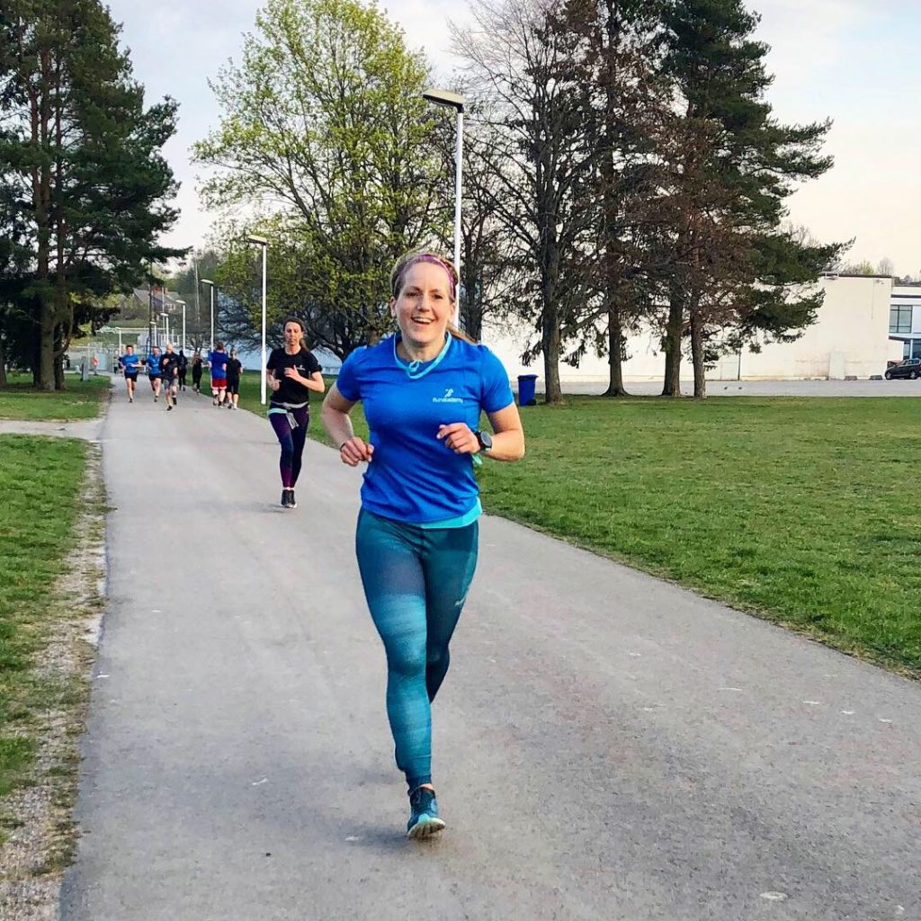 32E8068E-CB3A-43A4-8403-93FB0272B9D2-1024x1024 - Tröskelpass